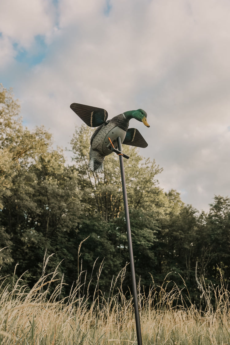 GATOR POLE (DECOY EXTENSION POLE)